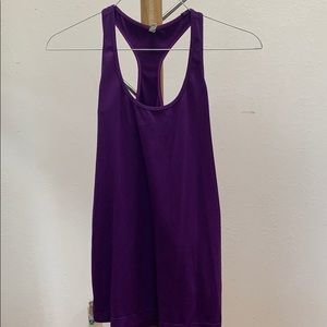 Athletic tank top